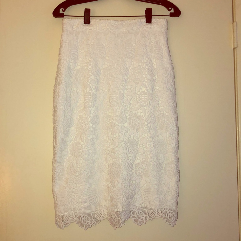 Lace Floral White Pencil Skirt